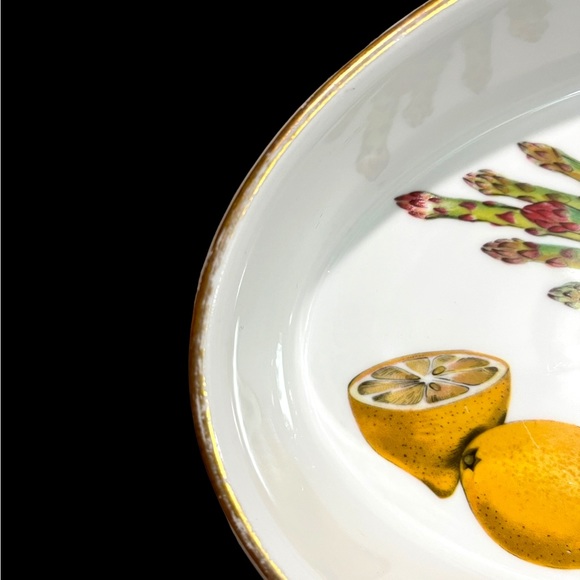 Set of Two Royal Worcester Evesham Gold 10.5" Porcelain Ovenware Baking Dishes - Picture 11 of 13